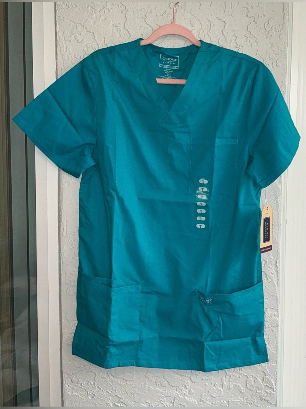 Cherokee Workwear Men’s Teal V-Neck Scrub Top (NWT)